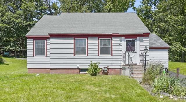 Photo of 18 Stover Ct, Amesbury, MA 01913