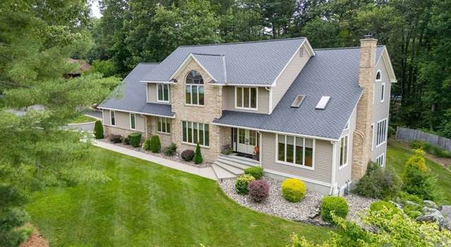 Photo of 75 Southwood Dr, Ludlow, MA 01056