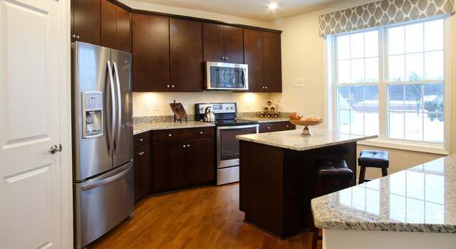 Photo of 200 Martins Lndg #312, North Reading, MA 01864