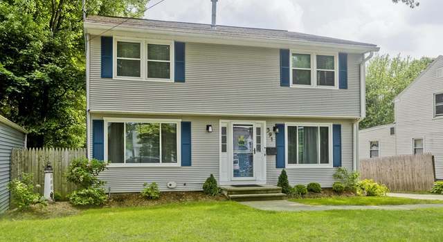 Photo of 391 Plumtree Rd, Springfield, MA 01118