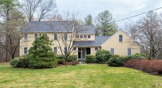 Photo of 7 Forslund Rd, Princeton, MA 01541