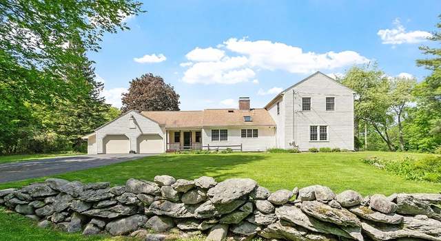 Photo of 25 Sherwood Dr, Sterling, MA 01564