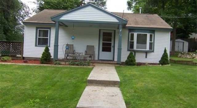 Photo of 14 Bainbridge Rd, Worcester, MA 01602