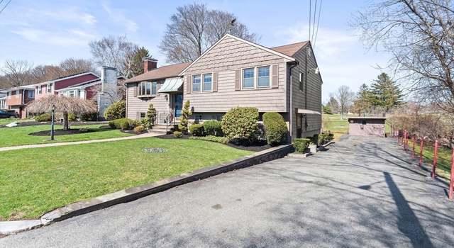 Photo of 318 Laurel St, Melrose, MA 02176