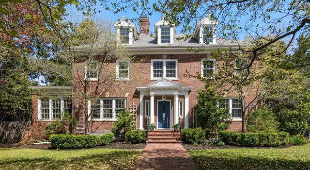 Photo of 405 Commonwealth Ave, Newton, MA 02459