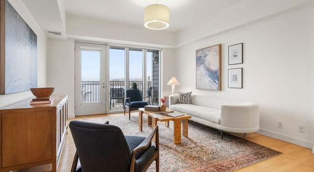 Photo of 550 Pleasant St #209, Winthrop, MA 02152