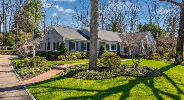 Photo of 15 Barnstable Rd, Wellesley, MA 02481