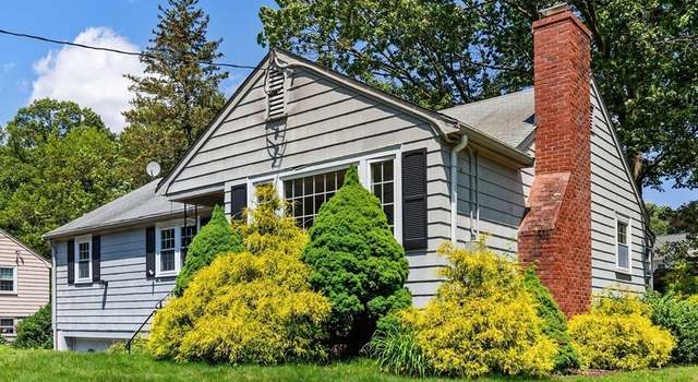 Photo of 29 Gregory Rd, Wakefield, MA 01880