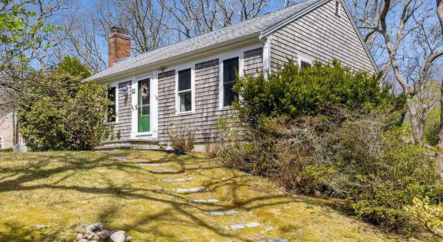 Photo of 22 Bettys Ln, Harwich, MA 02645