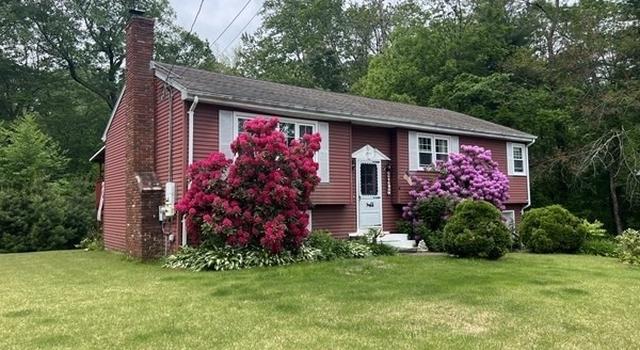 Photo of 126 Oak St, Southbridge, MA 01550