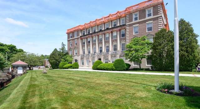 Photo of 16 Balmoral St #214, Andover, MA 01810