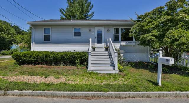 Photo of 20 Gardner St, Salisbury, MA 01952