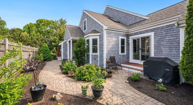 Property at 11 Alice Mullens Way #11, Plymouth, MA 02360, 2 beds, 3.5 baths