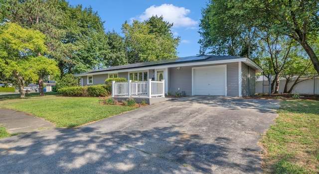 Photo of 3 Exeter Rd, Beverly, MA 01915