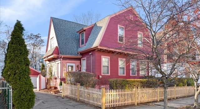 Photo of 54 Dawes St, Springfield, MA 01109