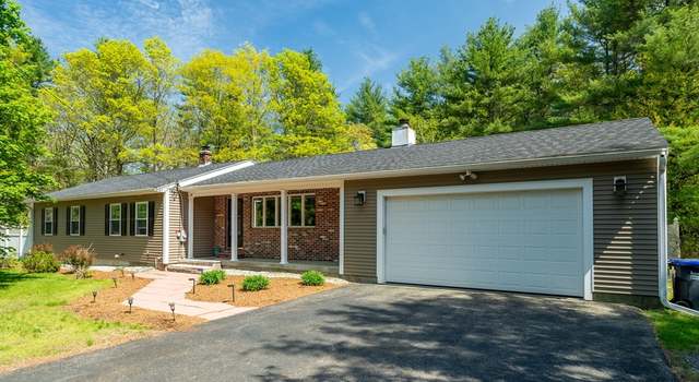 Photo of 198 Groton St, Dunstable, MA 01827