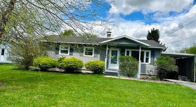 Photo of 35 Maple Grove Dr, Pittsfield, MA 01201