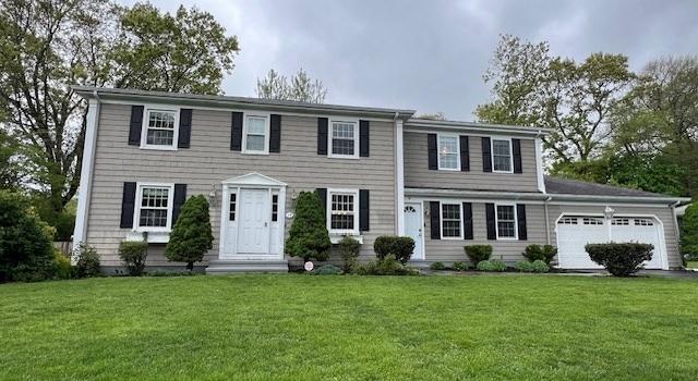Photo of 17 Meadowbrook Dr, Barrington, RI 02806