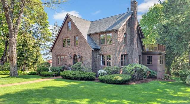 Photo of 207 Crosby St, Arlington, MA 02474