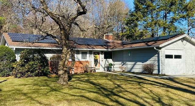 Photo of 5 Birchwood Rd, Worcester, MA 01609