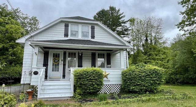 Photo of 1091 Braley Rd, New Bedford, MA 02745