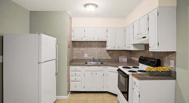 Photo of 1185 Adams St #5, Boston, MA 02124