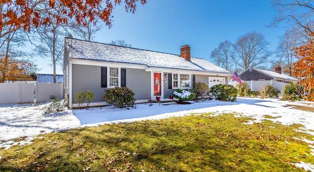 Photo of 49 Fishermans Cove Rd, Falmouth, MA 02536