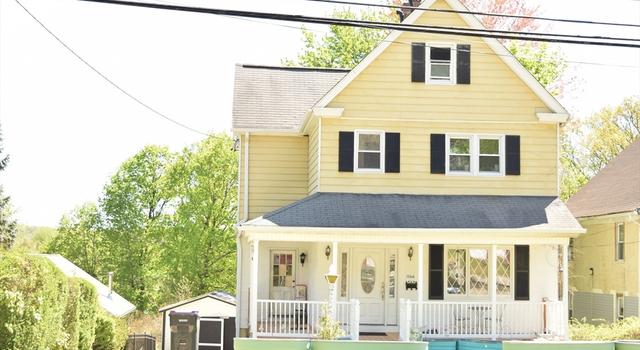 Photo of 1066 Main St, Holyoke, MA 01040