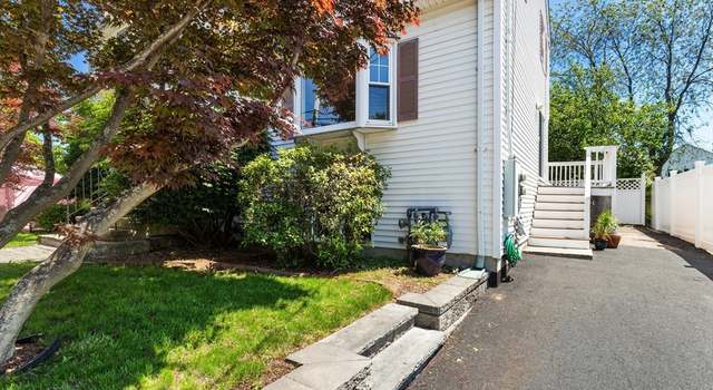 Photo of 75 Trowbridge St #75, Belmont, MA 02478
