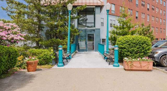 Photo of 750 Davol St #822, Fall River, MA 02720