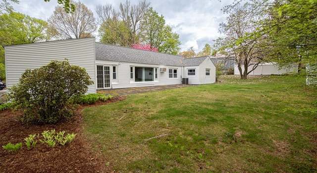 Photo of 8 Brook St, Methuen, MA 01844