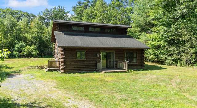 Photo of 95 School House Rd, Phillipston, MA 01331