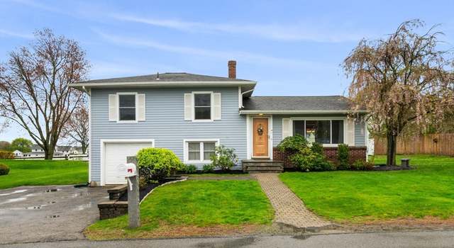 Photo of 3 Riverview Dr, Newbury, MA 01951