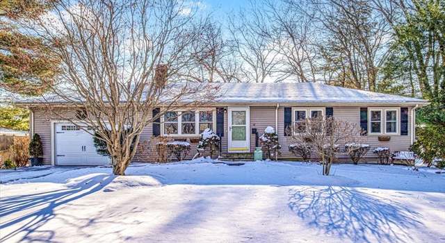 Photo of 52 Hemlock St, Walpole, MA 02032