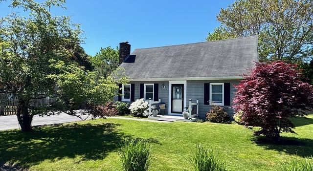Photo of 5 Blossom Ln, Gloucester, MA 01930