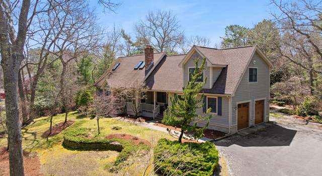 Photo of 26 W Vaughan St, Lakeville, MA 02347