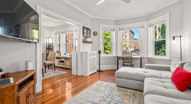 Photo of 17 Park Vale #2, Brookline, MA 02446