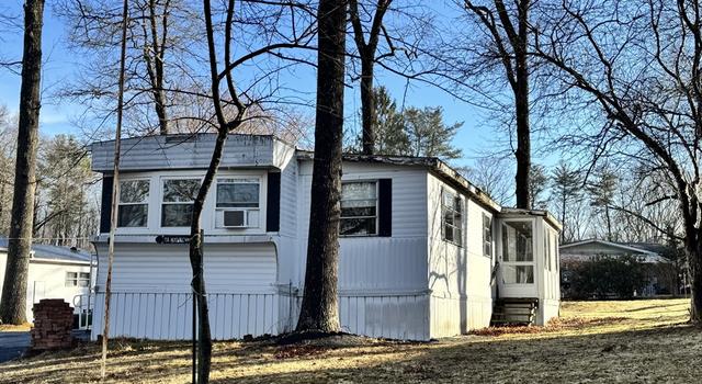 Photo of 19 Surrey Ln, Brookfield, MA 01506