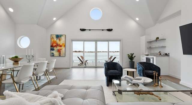 Photo of 141 Wessagussett Rd, Weymouth, MA 02191