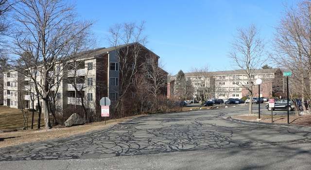 Photo of 4 Duck Pond Rd #221, Beverly, MA 01915