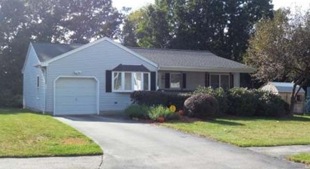 Photo of 11 Arborwood Dr, Worcester, MA 01604