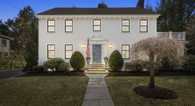 Photo of 272 Highland Ave, Newton, MA 02465