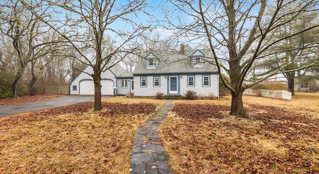 Photo of 48 Murphy Rd, Barnstable, MA 02601