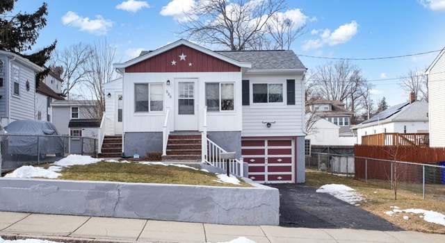Photo of 535 Jackson St, Fall River, MA 02721