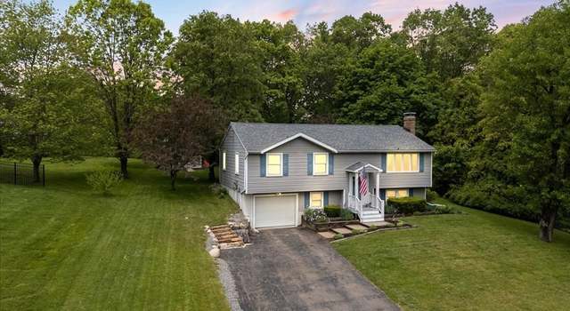 Photo of 17 Nottingham Ln, Haverhill, MA 01835