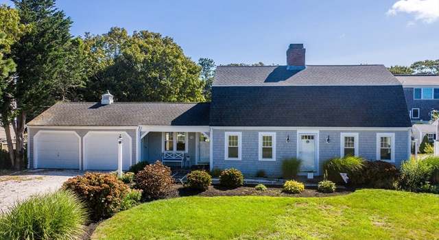 Photo of 168 Pawkannawkut Dr, Yarmouth, MA 02664