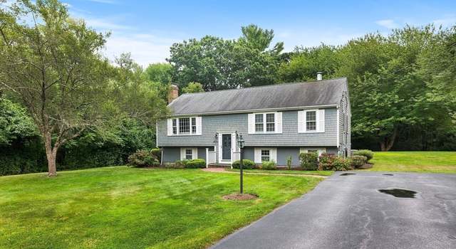 Photo of 68 Cedarwood Rd, Hanover, MA 02339