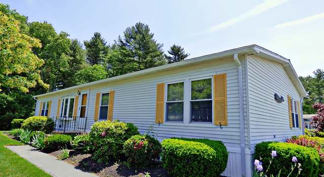 Photo of 41 Jill Marie Dr, Carver, MA 02330