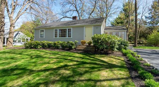 Photo of 8 Balfour St, Lexington, MA 02421