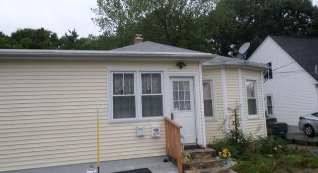 Photo of 426 High St, Webster, MA 01570